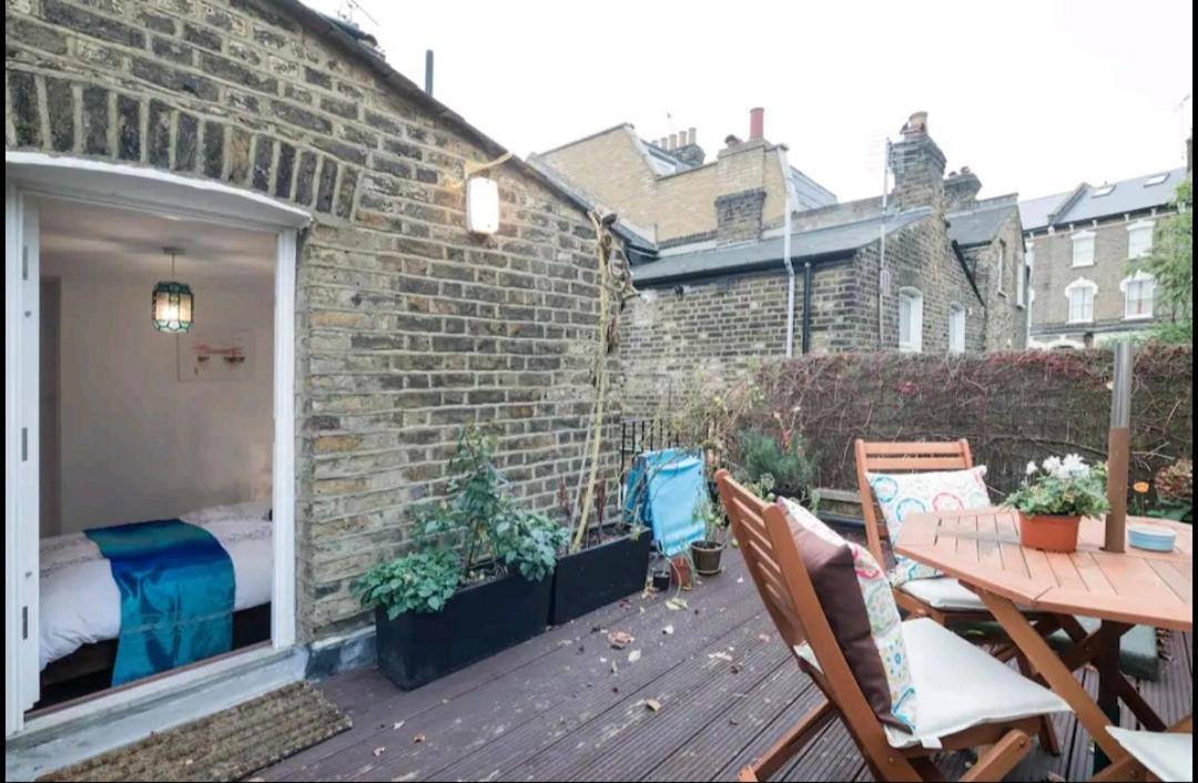 Stylish Room With Private Bath & Terrace In Super Central Clapham Junction Minutes From Victoria, Waterloo London Ngoại thất bức ảnh
