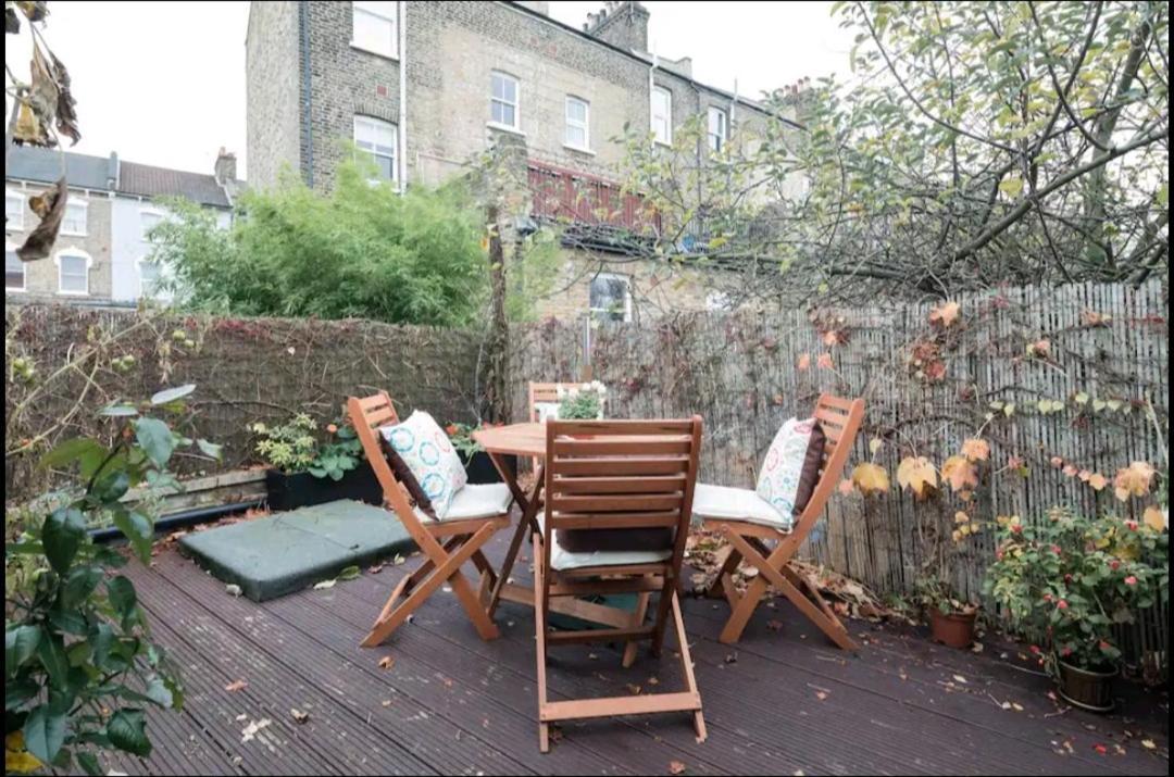 Stylish Room With Private Bath & Terrace In Super Central Clapham Junction Minutes From Victoria, Waterloo London Ngoại thất bức ảnh